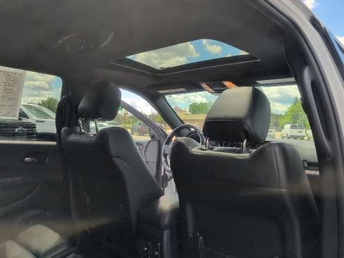 Used 2025 Dodge Durango R/T AWD/4WD image 48