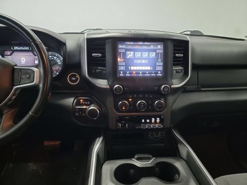 Used 2021 RAM 1500 Big Horn AWD/4WD image 19