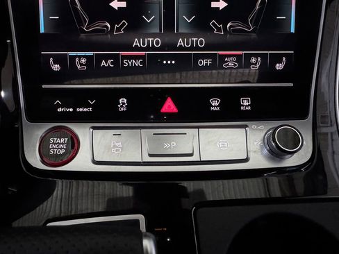 Used 2023 Audi SQ7 Prestige image 37