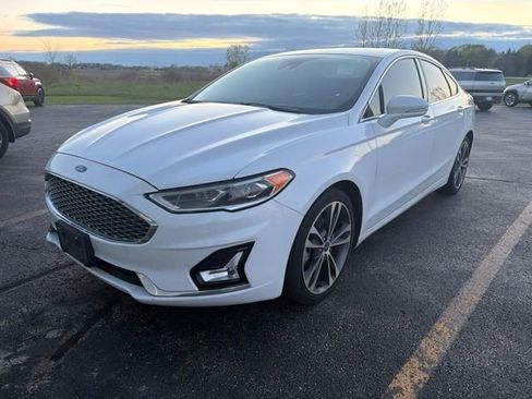 Used 2019 Ford Fusion Titanium FWD image 8