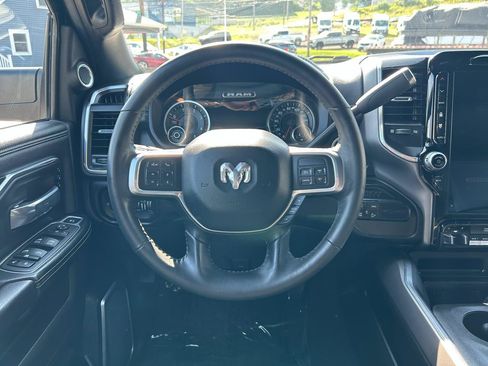 Used 2022 RAM 2500 Laramie AWD/4WD image 27