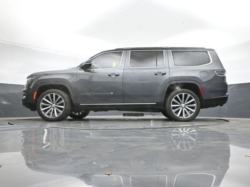 Used 2023 Jeep Grand Wagoneer Base 4D Sport Utility image 41