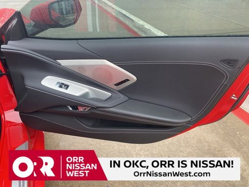 Used 2025 Chevrolet Corvette Stingray Preferred Cpe w/ Battery Protection Package image 13