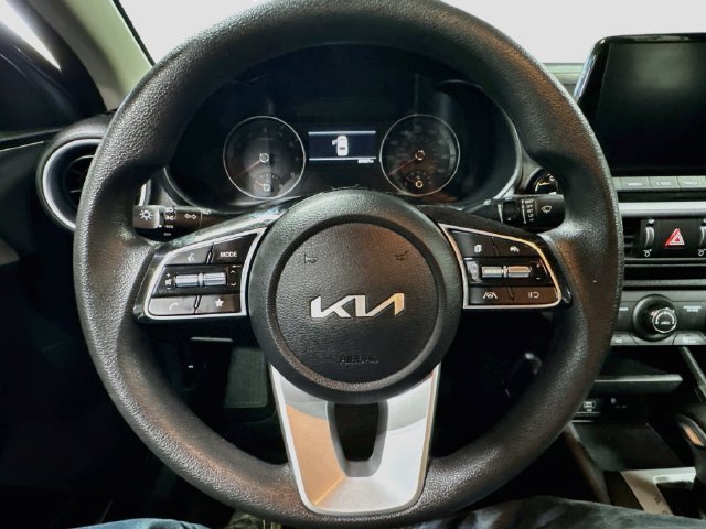 Certified 2023 Kia Forte LXS FWD image 11