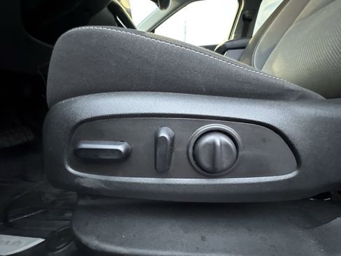 Used 2023 Chevrolet Blazer LT w/ Convenience Package image 12