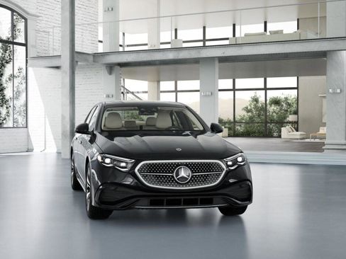 New 2026 Mercedes-Benz E 350 4MATIC Sedan image 8