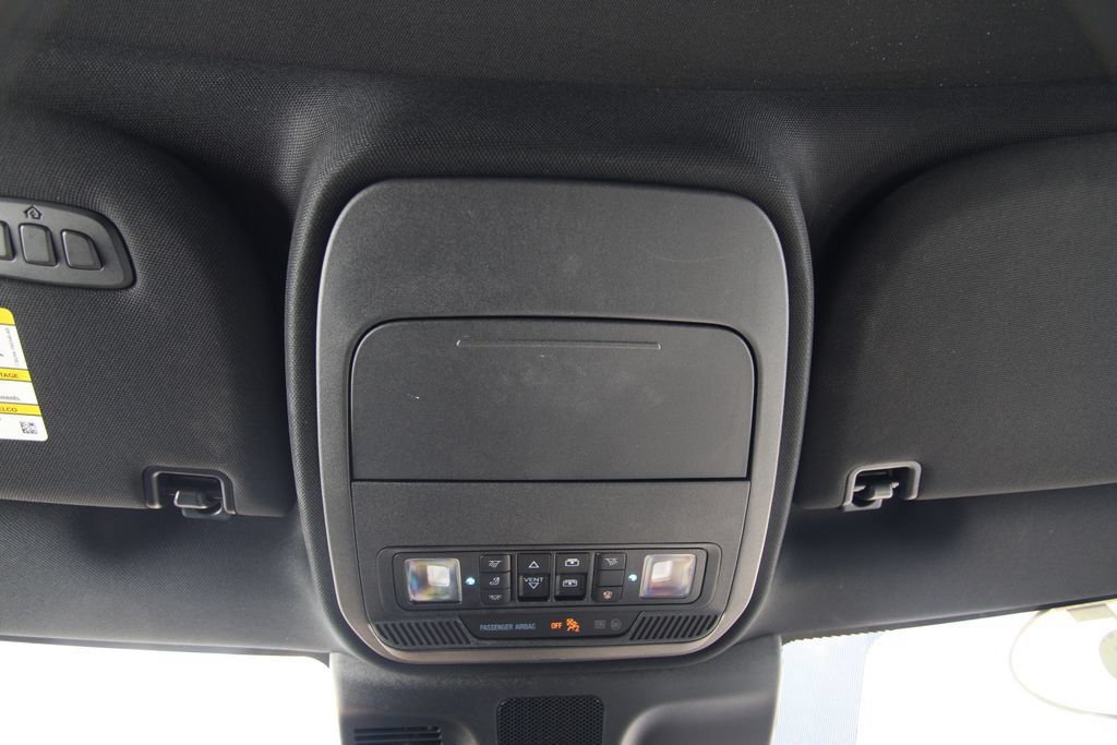 Used 2025 Ford Expedition Tremor AWD/4WD image 35