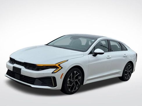 Used 2025 Kia K5 EX image 8