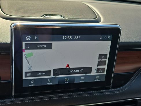 Used 2021 Lincoln Corsair Reserve w/ Equipment Group 201A image 22