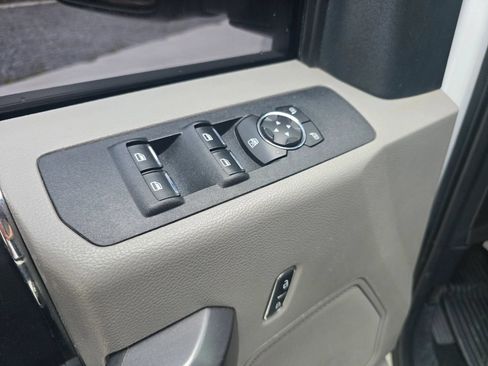 Used 2021 Ford F250 XLT AWD/4WD image 14