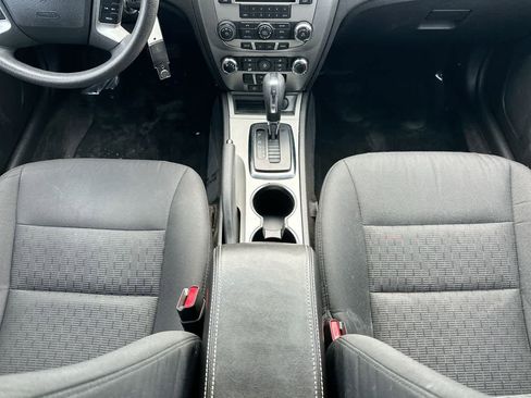Used 2012 Ford Fusion SE image 30