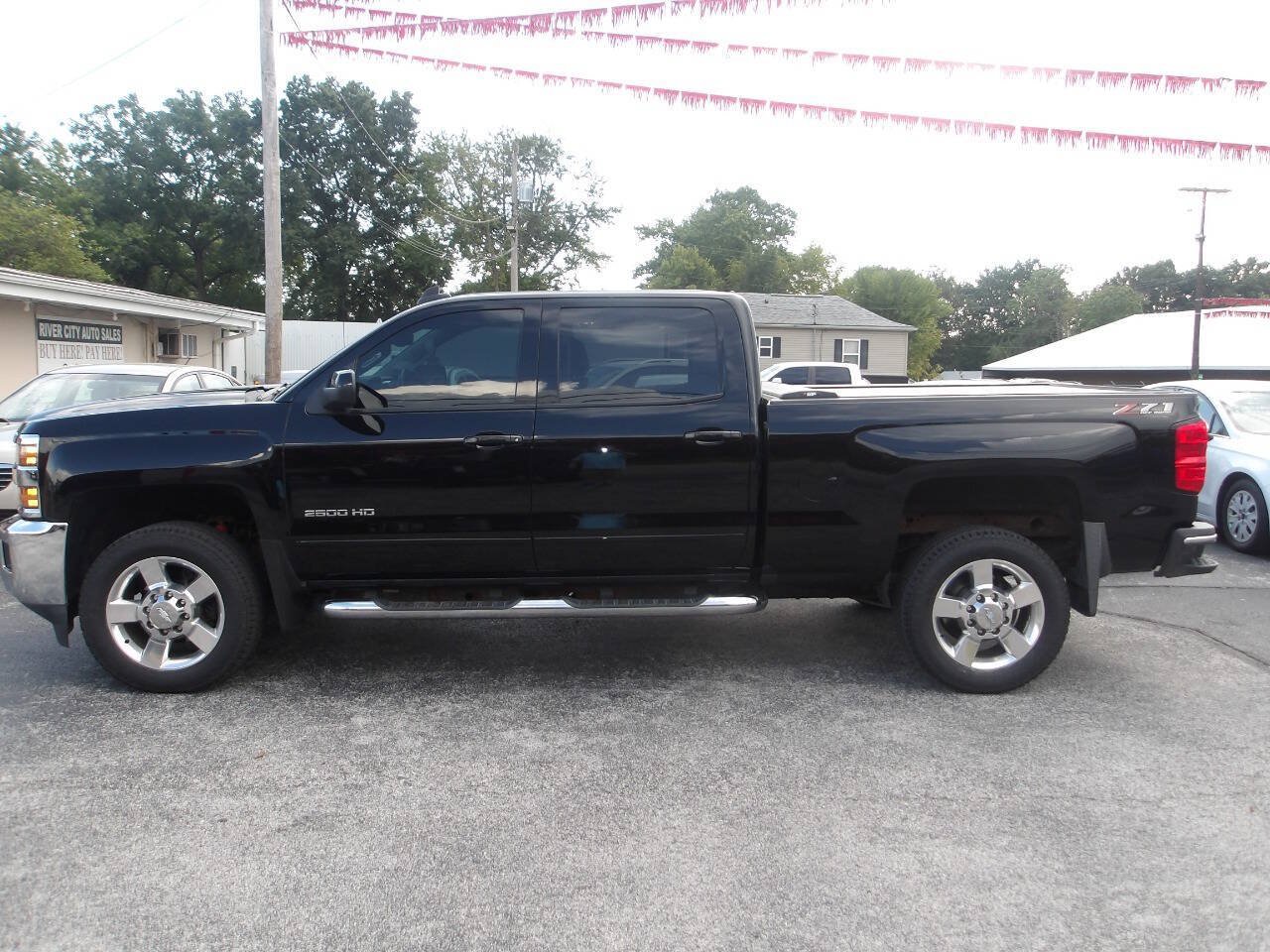Used 2019 Chevrolet Silverado 2500 LT w/ All Star Edition AWD/4WD image 5