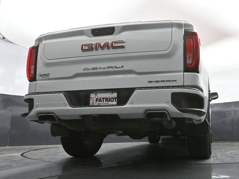 Used 2023 GMC Sierra 1500 Denali w/ Technology Package AWD/4WD image 46