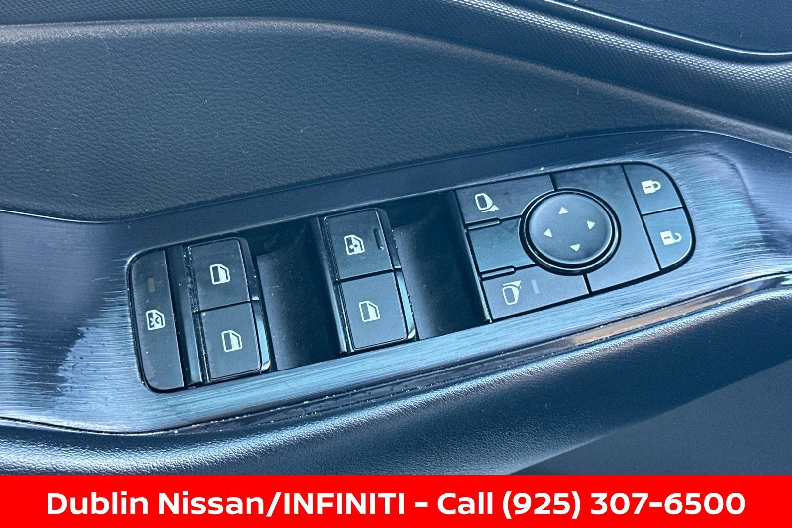 Certified 2024 Nissan Rogue S FWD image 13