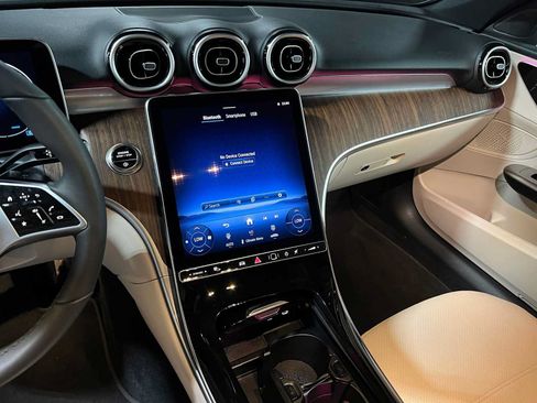 Certified 2026 Mercedes-Benz C 300 4MATIC Sedan image 32