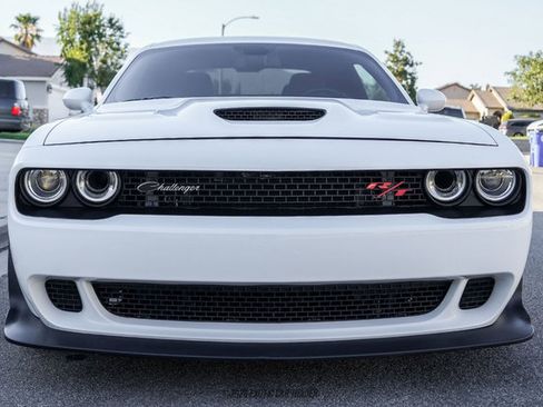 Used 2019 Dodge Challenger R/T Scat Pack RWD image 13