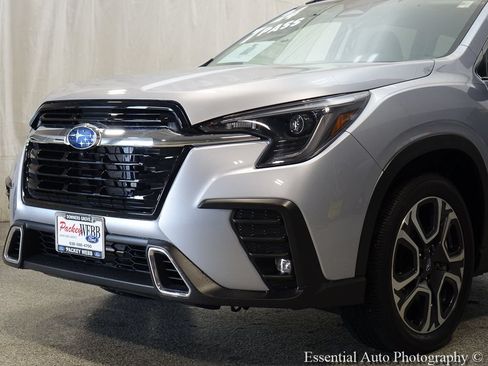 Used 2024 Subaru Ascent Touring AWD/4WD image 3