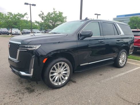 Used 2022 Cadillac Escalade Premium Luxury AWD/4WD image 1