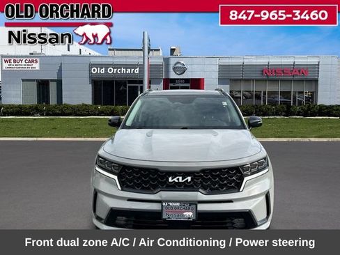 Used 2023 Kia Sorento SX AWD/4WD image 2