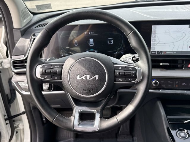 Used 2025 Kia Sportage EX AWD/4WD image 18
