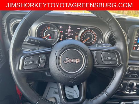 Used 2022 Jeep Wrangler Sport AWD/4WD image 15