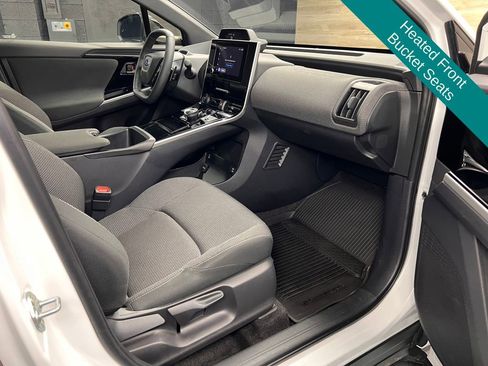 Used 2025 Subaru Solterra Premium image 7