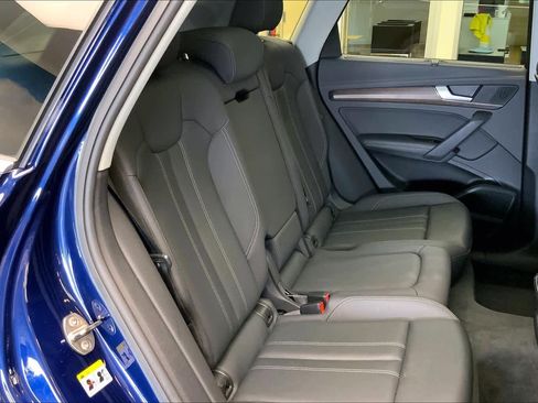Used 2021 Audi Q5 Prestige w/ Prestige Package AWD/4WD image 18