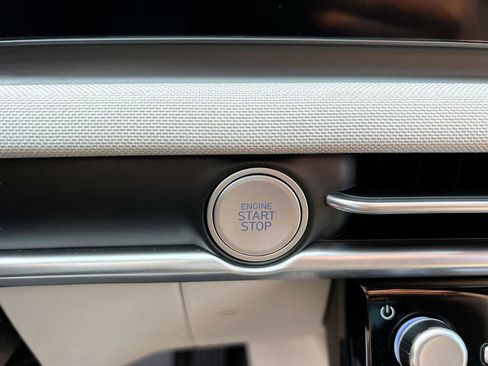 New 2026 Hyundai Tucson Limited image 39