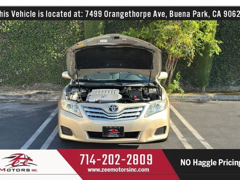 Used 2010 Toyota Camry XLE FWD image 15