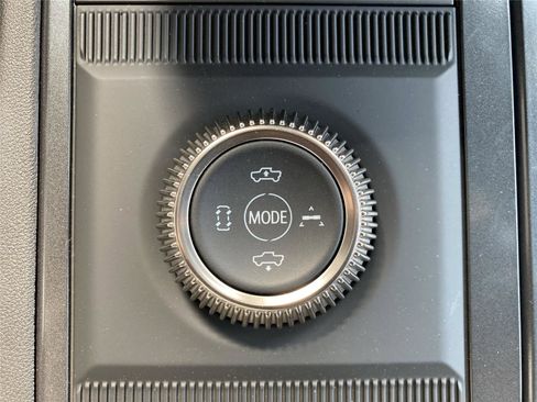 New 2025 GMC Hummer EV 3X w/ LPO, Dark Essentials Package image 21