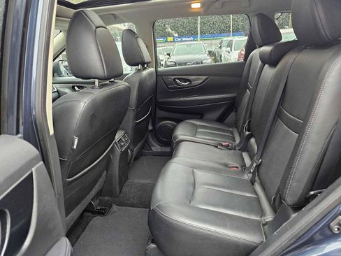 Used 2016 Nissan Rogue SL w/ SL Premium Package image 20