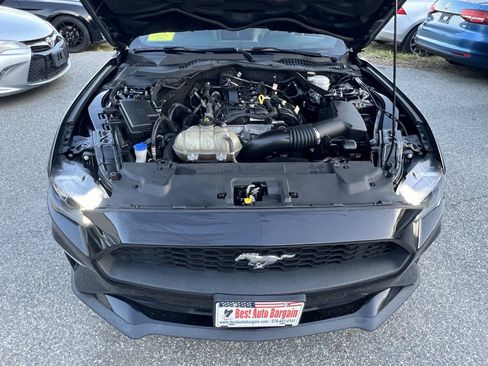 Used 2021 Ford Mustang Premium RWD image 32