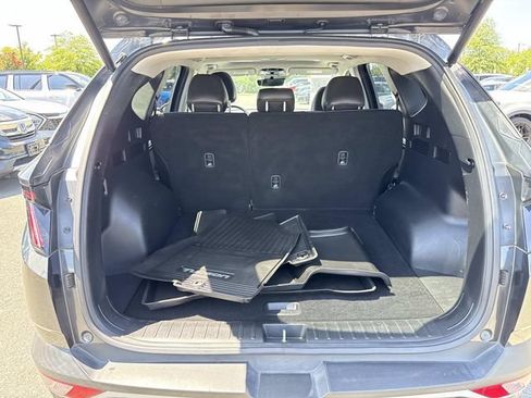 Used 2023 Hyundai Tucson SEL w/ Convenience Package FWD image 12