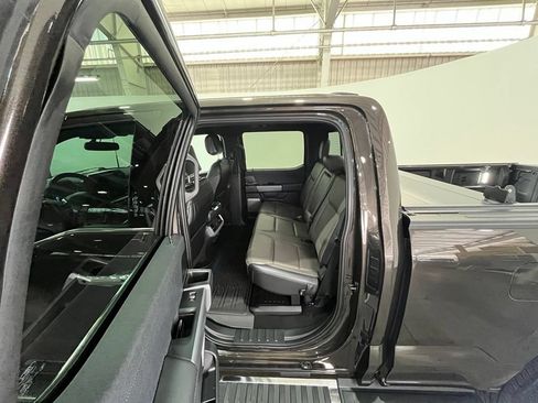 Used 2024 Ford F150 Lariat w/ Bed Utility Package AWD/4WD image 18