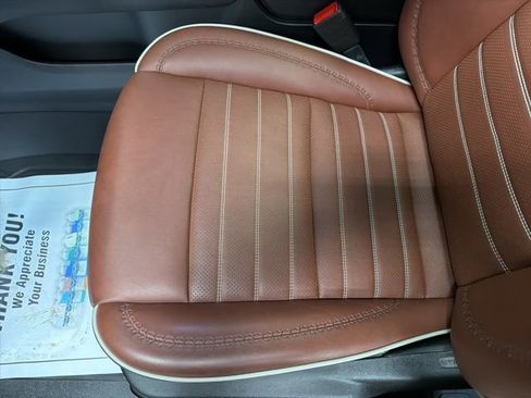 Used 2024 GMC Yukon XL Denali Ultimate image 11