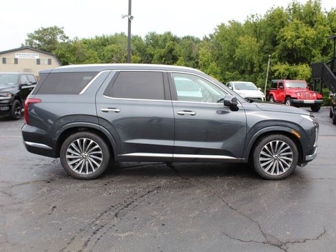 Used 2024 Hyundai Palisade Calligraphy AWD/4WD image 4
