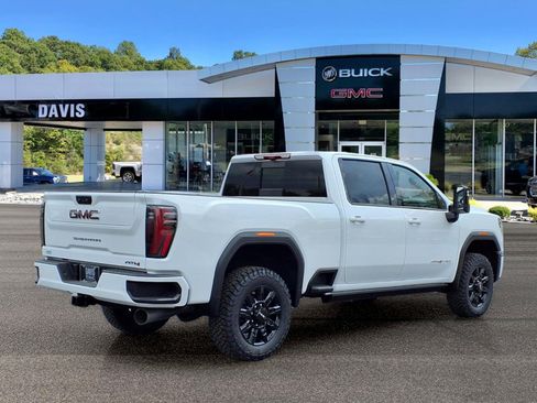 New 2026 GMC Sierra 2500 AT4 w/ AT4 Premium Plus Package AWD/4WD image 4
