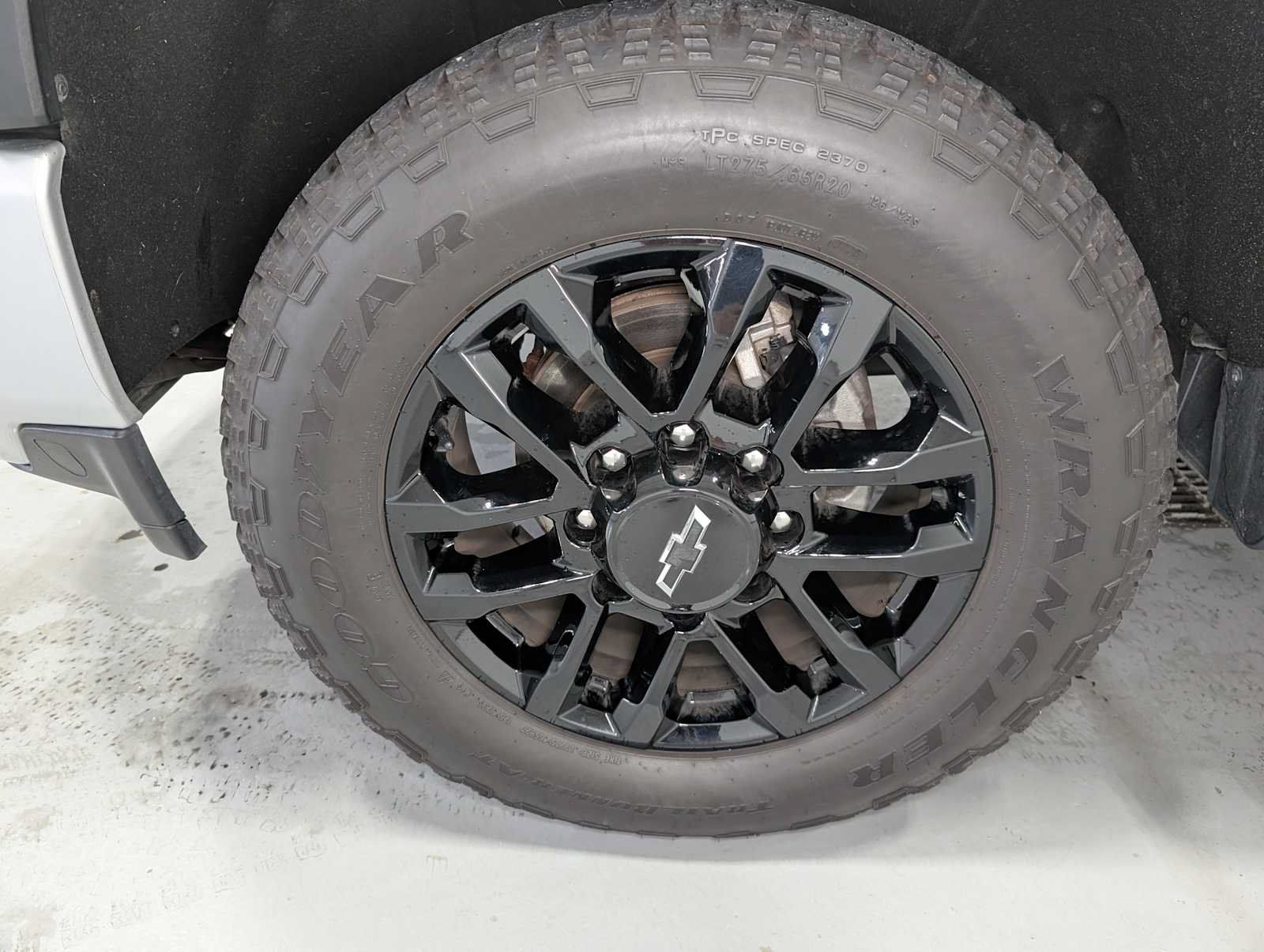 Used 2023 Chevrolet Silverado 3500 High Country w/ Z71 Off-Road Package AWD/4WD image 3