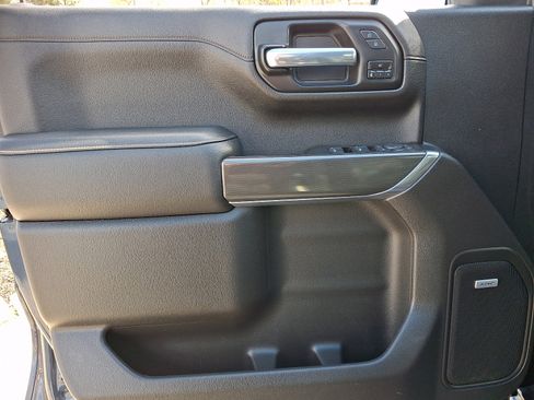 Used 2020 GMC Sierra 1500 AT4 w/ AT4 Premium Package image 13