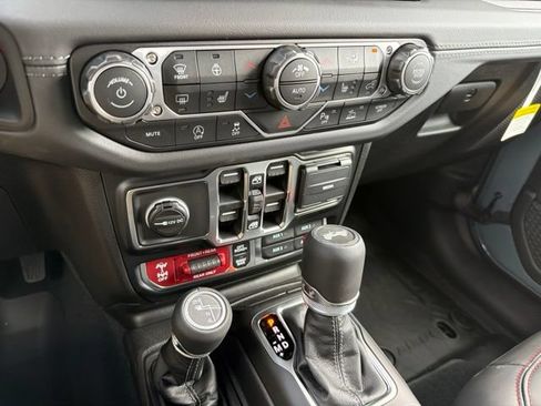 New 2026 Jeep Wrangler Unlimited Rubicon w/ Safety Group AWD/4WD image 18