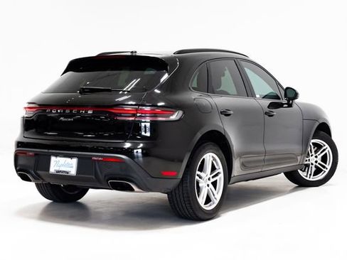 Used 2023 Porsche Macan image 26