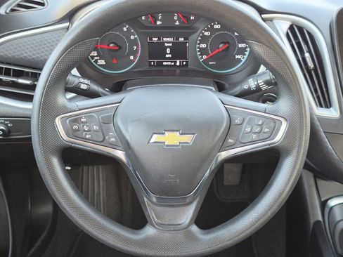 Used 2024 Chevrolet Malibu LT FWD image 15
