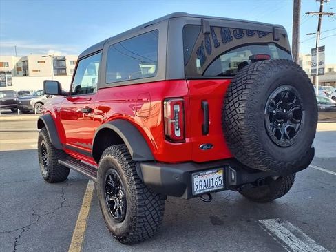 Certified 2023 Ford Bronco Wildtrak image 3