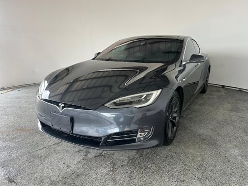 Used 2019 Tesla Model S 75D AWD/4WD image 1