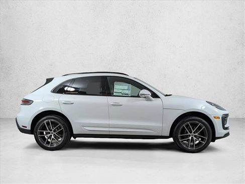 New 2026 Porsche Macan image 8