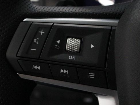 New 2026 Mitsubishi Outlander SE image 9