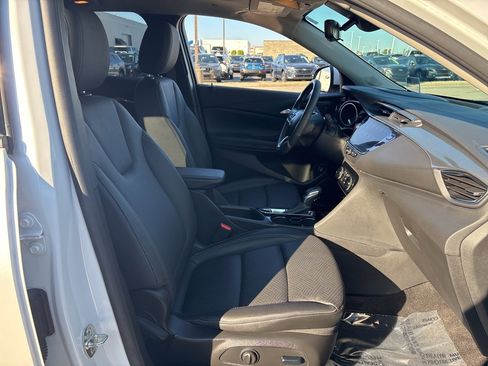 Used 2023 Buick Encore GX Essence w/ Advanced Technology Package image 10