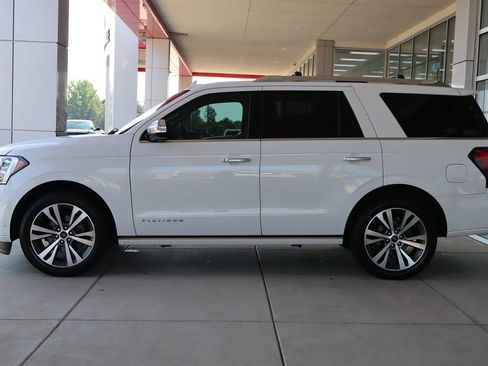 Used 2021 Ford Expedition Platinum AWD/4WD image 4