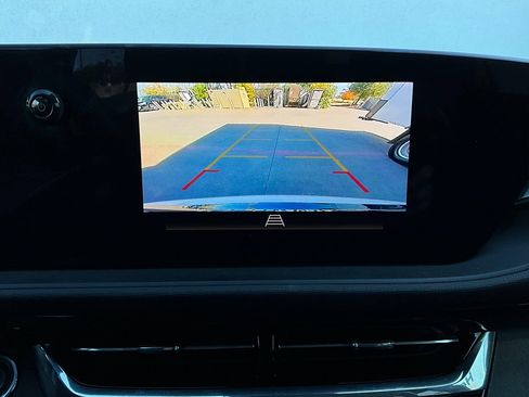 Used 2025 Buick Envista Sport Touring image 30