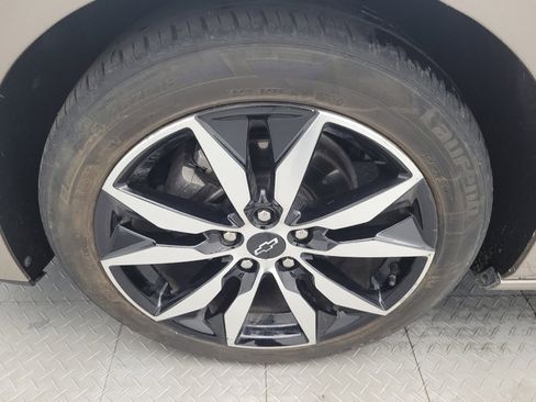 Used 2024 Chevrolet Malibu RS FWD image 31